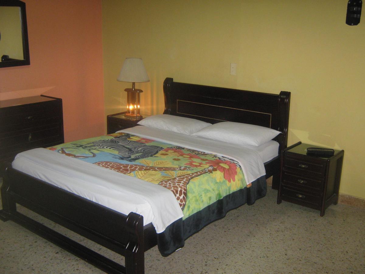 Hotel Ejecutivo Pereira Bagian luar foto