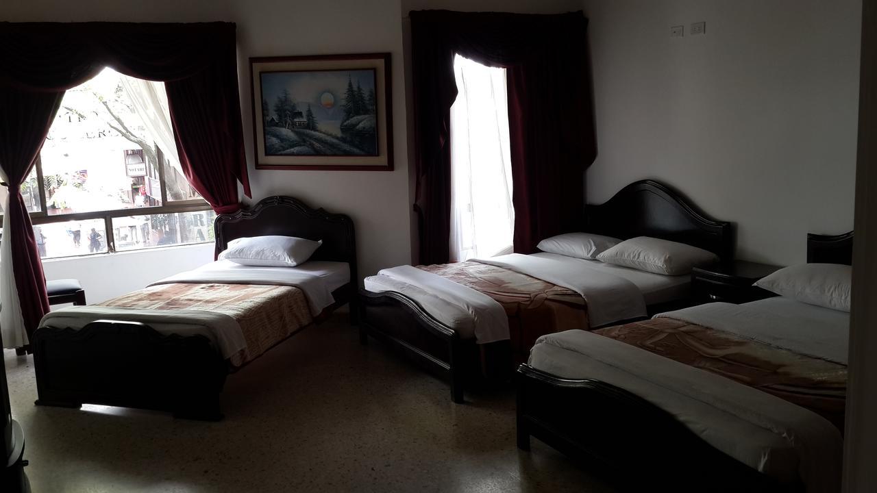 Hotel Ejecutivo Pereira Bagian luar foto
