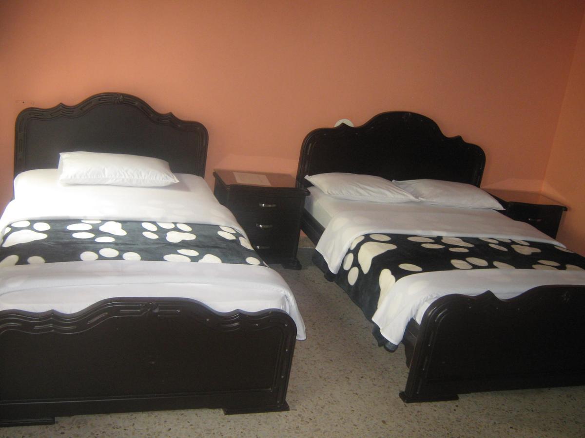 Hotel Ejecutivo Pereira Bagian luar foto