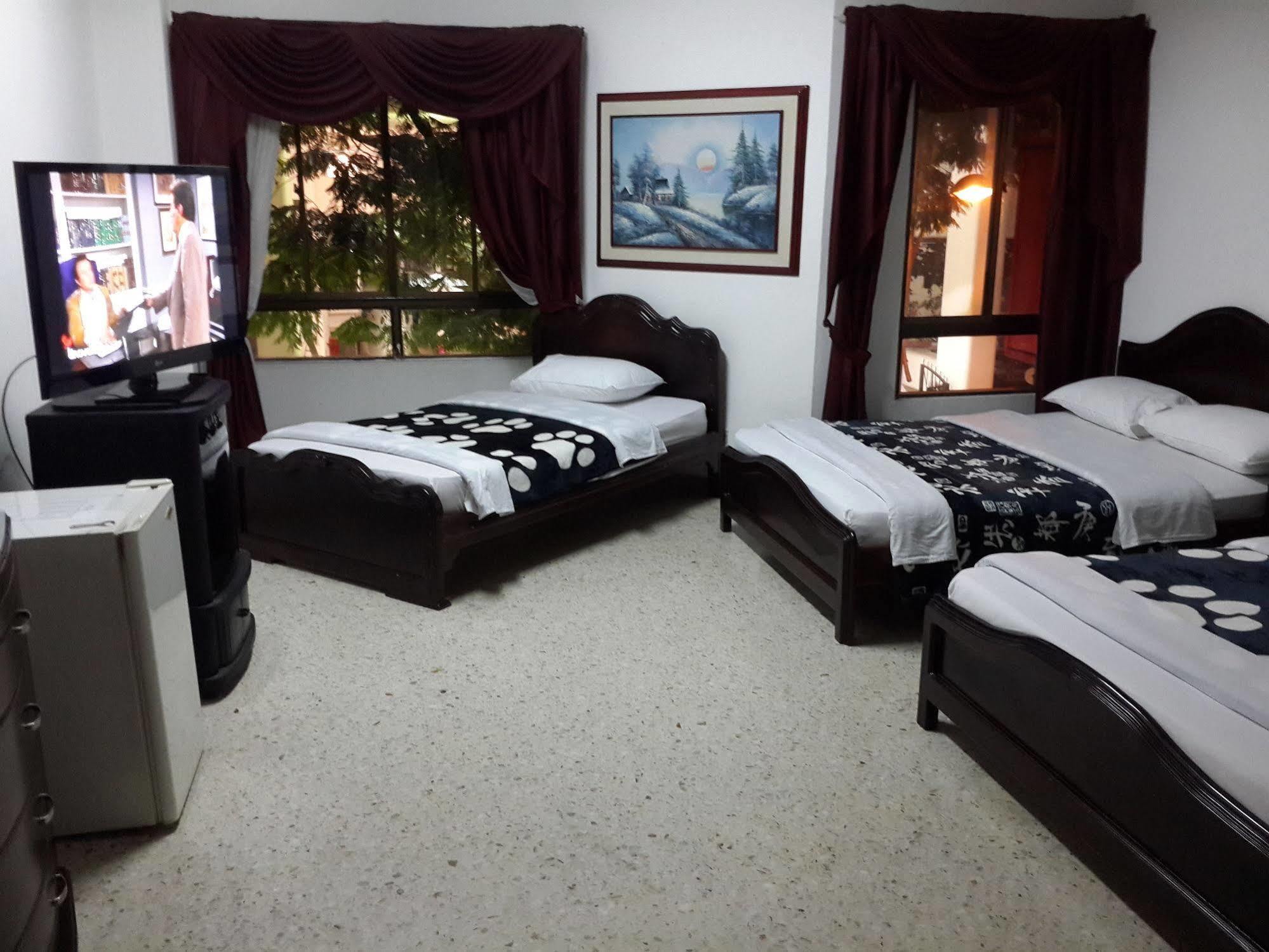 Hotel Ejecutivo Pereira Bagian luar foto