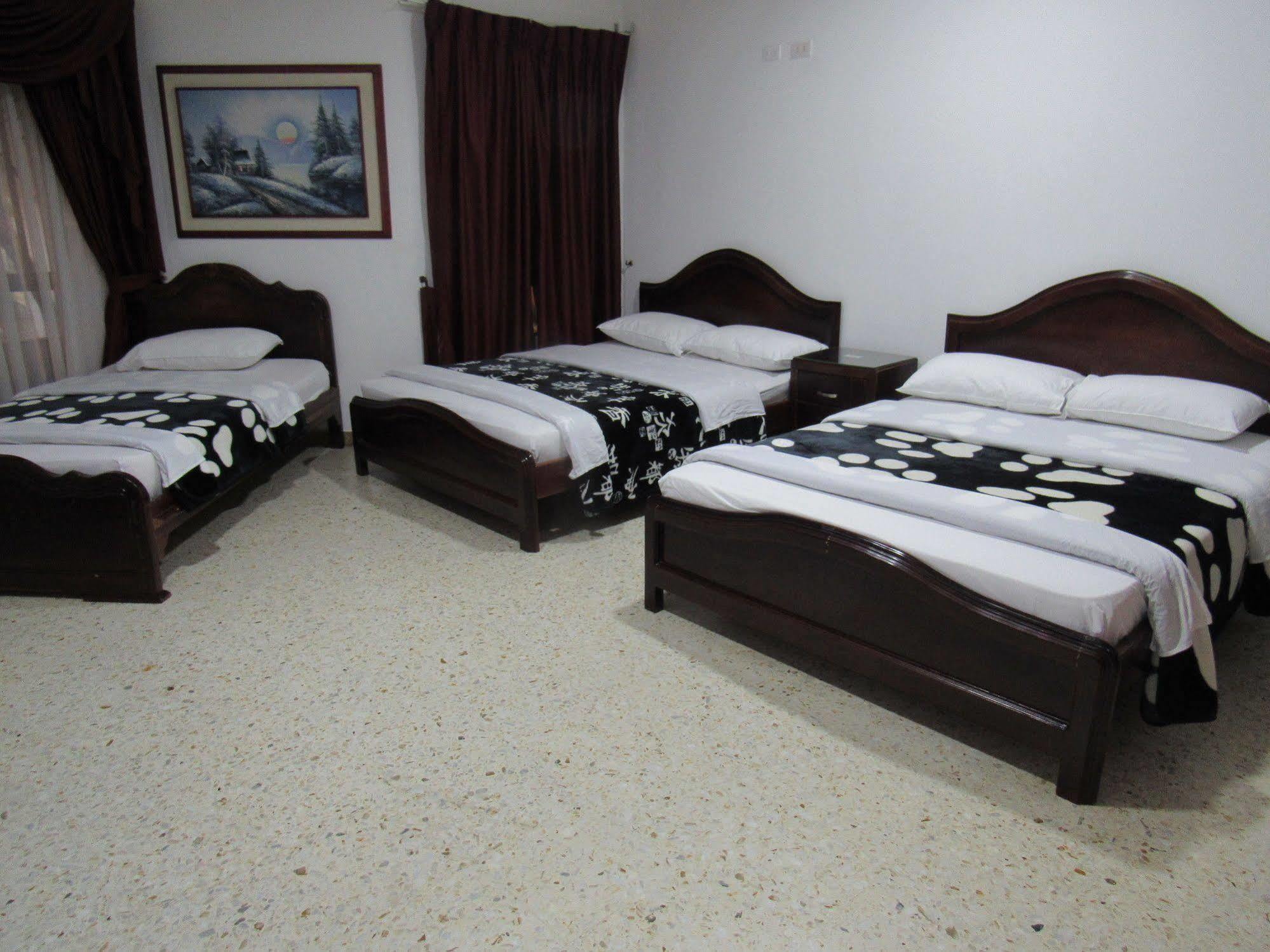 Hotel Ejecutivo Pereira Bagian luar foto