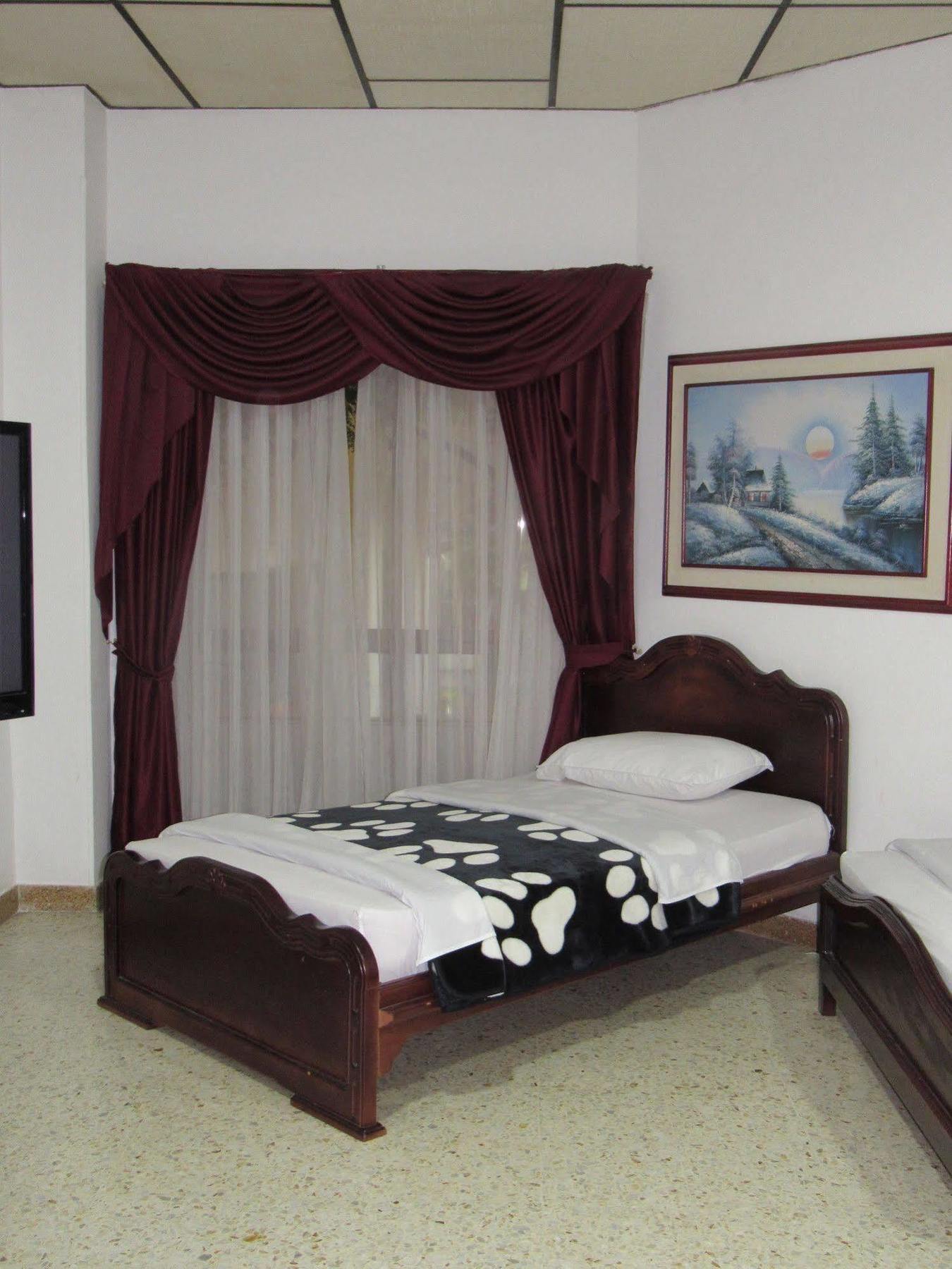 Hotel Ejecutivo Pereira Bagian luar foto