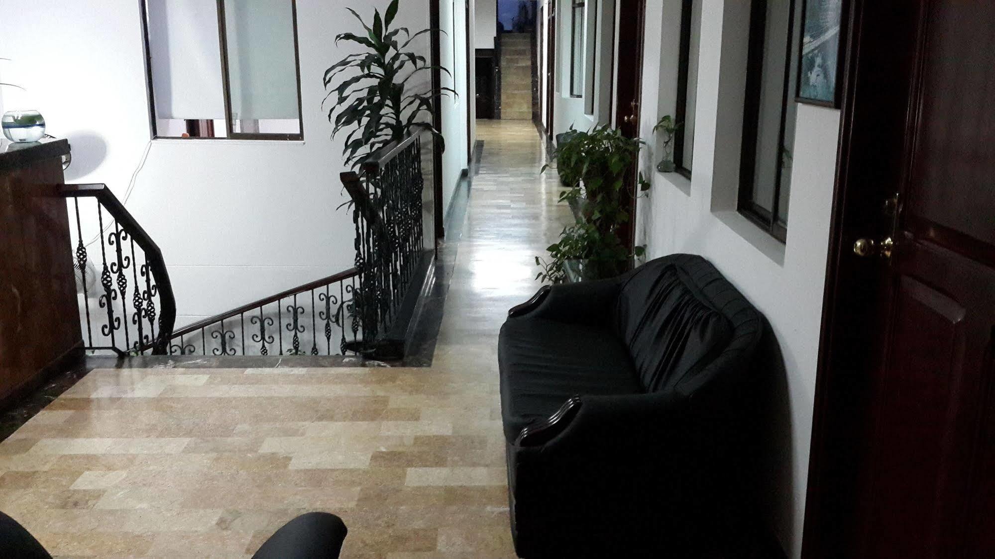 Hotel Ejecutivo Pereira Bagian luar foto